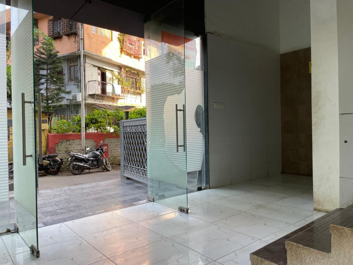 Osi Apartments Bandra West Bombay Exterior foto